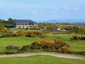 Golf @ The Twelve Hotel